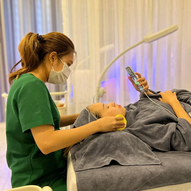 Địa chỉ nặn mụn ở Nha Trang đáng đến nhất