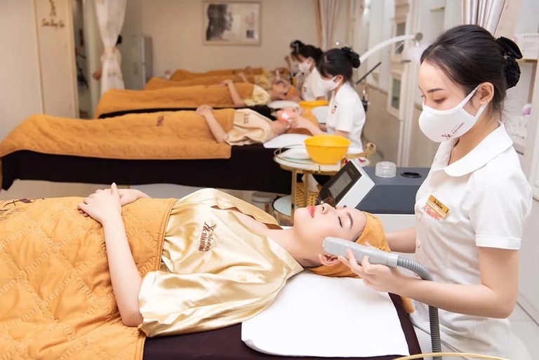spa trị mụn hiệu quả