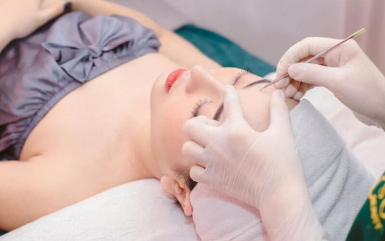 nặn mụn quận 6 tại spa Ngọc Trinh