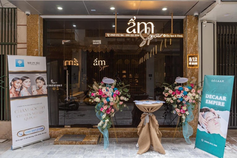 Những spa lấy nhân mụn gần đây đáng đến