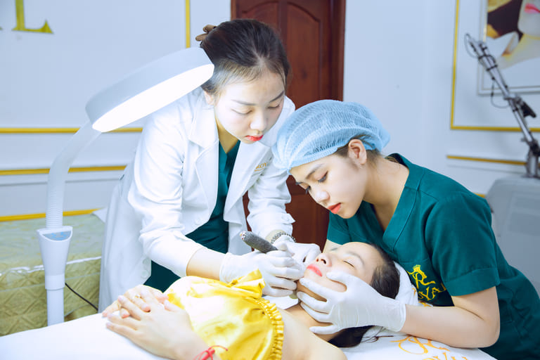 spa nặn mụn tphcm tốt nhất