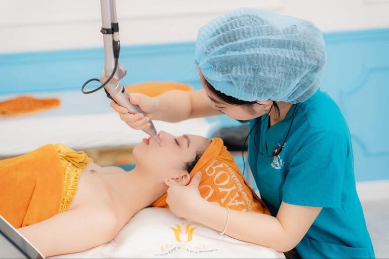 spa trị mụn đầu đen chất lượng