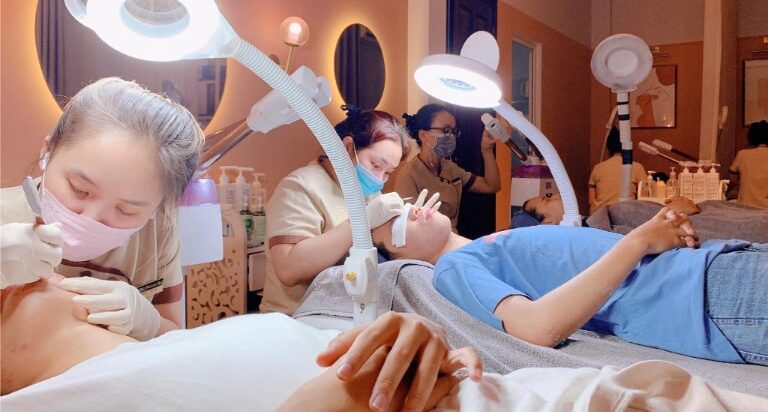 Spa trị mụn quận 9 