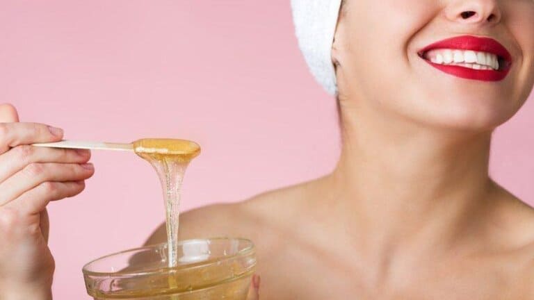 hướng dẫn đắp mật ong sau khi nặn mụn